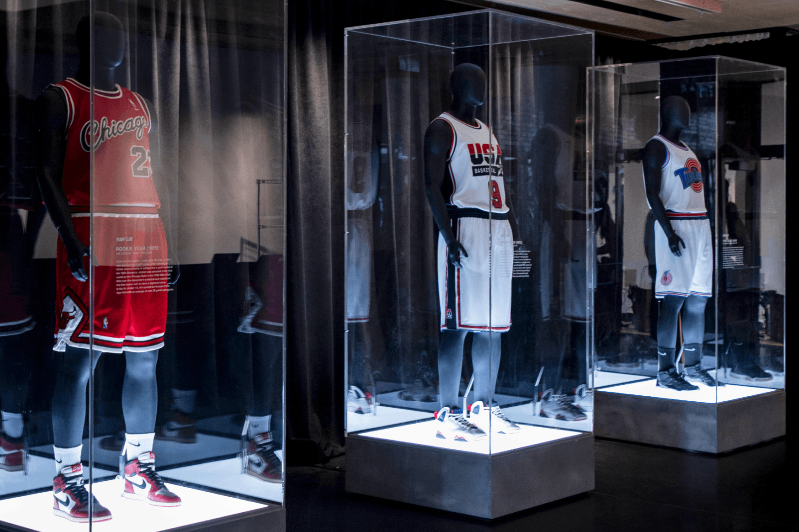 Flight Club Opens Pop-Up Retail Experience in Chicago | GOAT Group