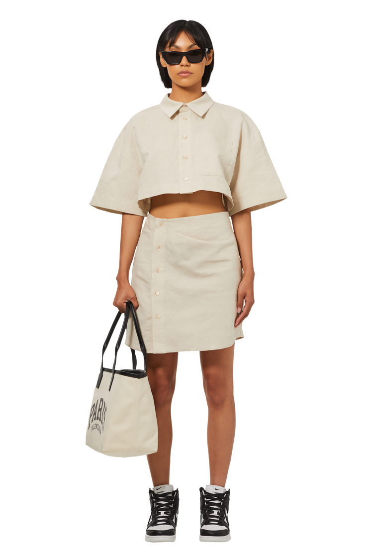 Model wearing Balenciaga Cities Paris Jumbo Small Tote Bag 'Natural'