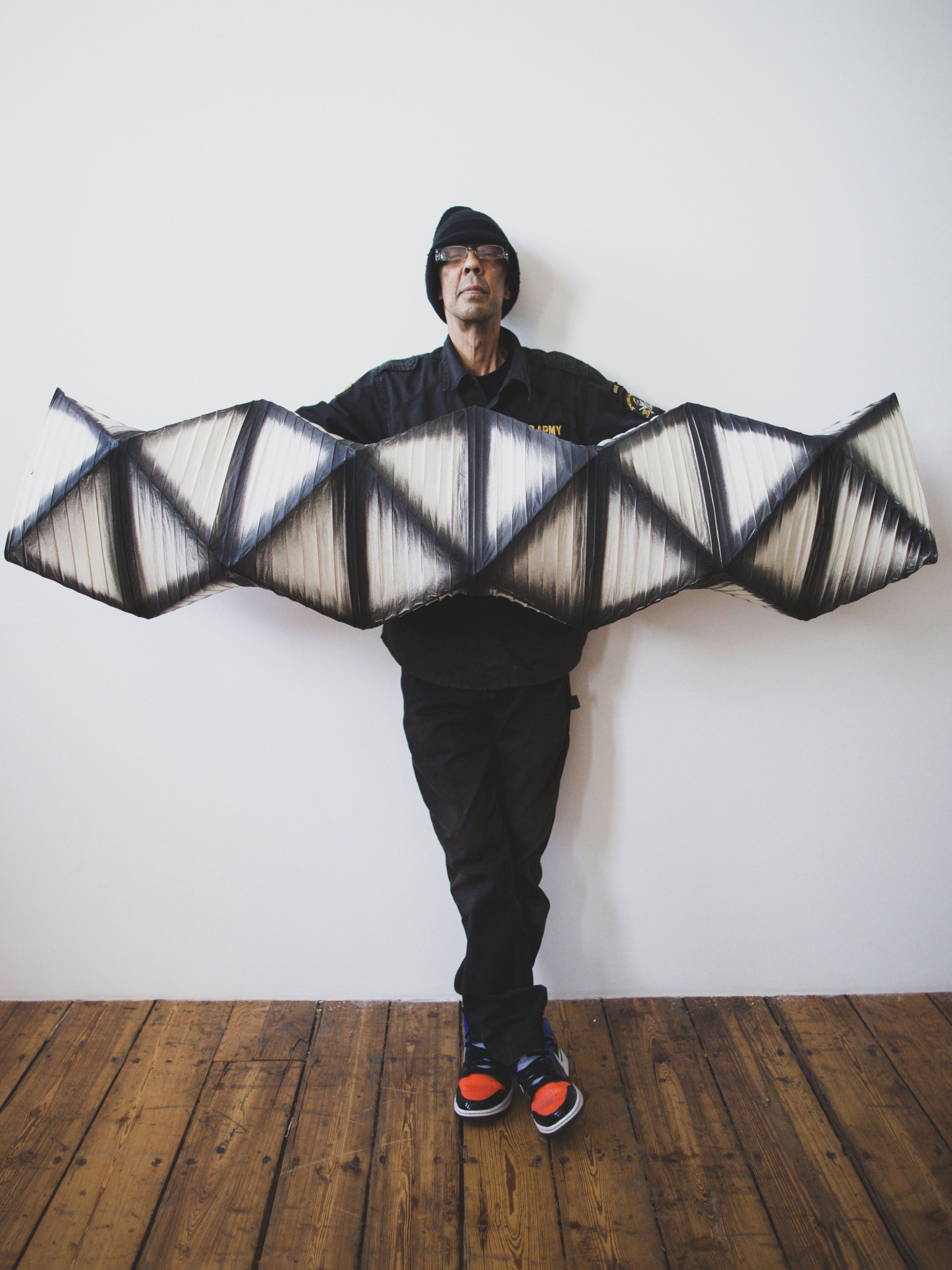 アート・デザイン・音楽 futura Futura Reimagines a Midcentury Icon With His Signature