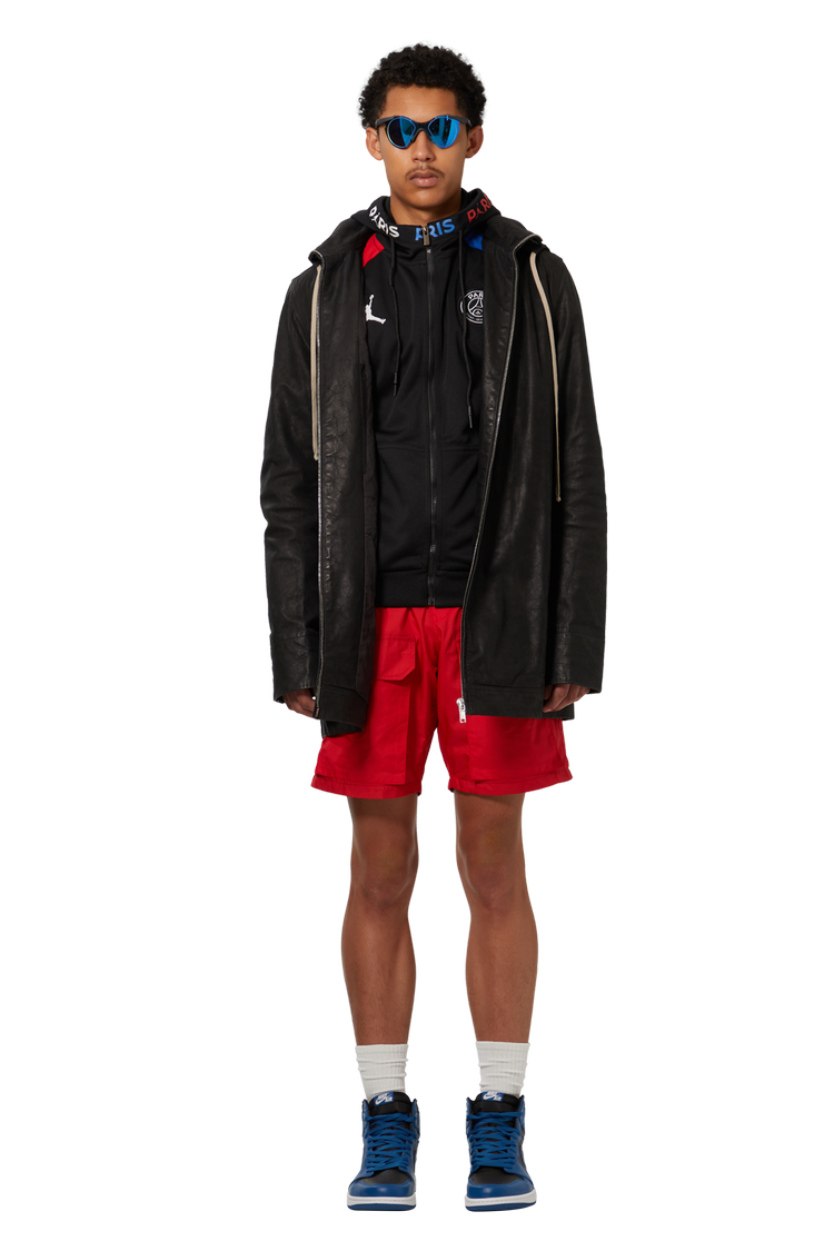 Model wearing Pre-Owned Air Jordan x Paris Saint-Germain Fleece Full Zip Hoodie 'Black'