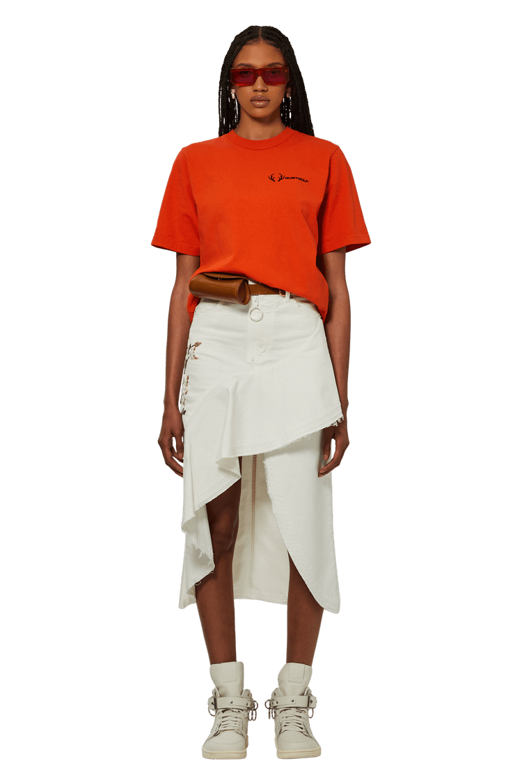 Model wearing Quiet Golf Quiet Tree T-Shirt 'Orange'